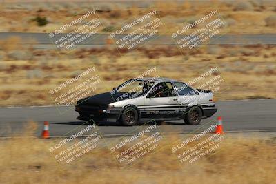media/Feb-22-2025-Team Topak Racing (Sat) [[cb57a51a40]]/86 Party Brigade/Turns 2 and 4/